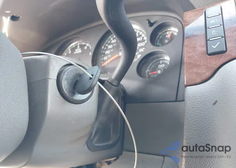 2008 GMC Yukon Sle из США, поврежденный, VIN 1GKFC13008J103304